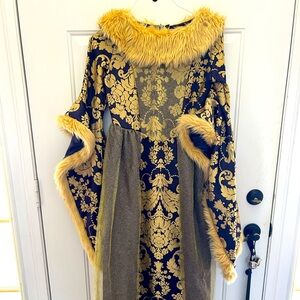 Princess/Queen costume